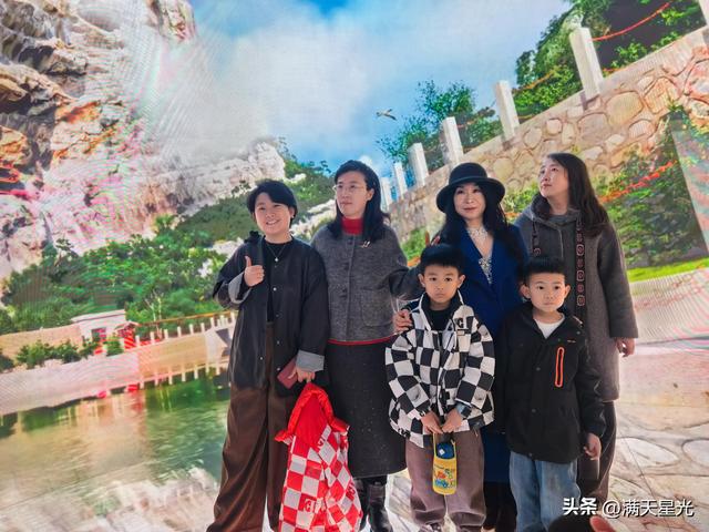 浑源县妇联组织开展庆“三八”沉浸式文化体验活动