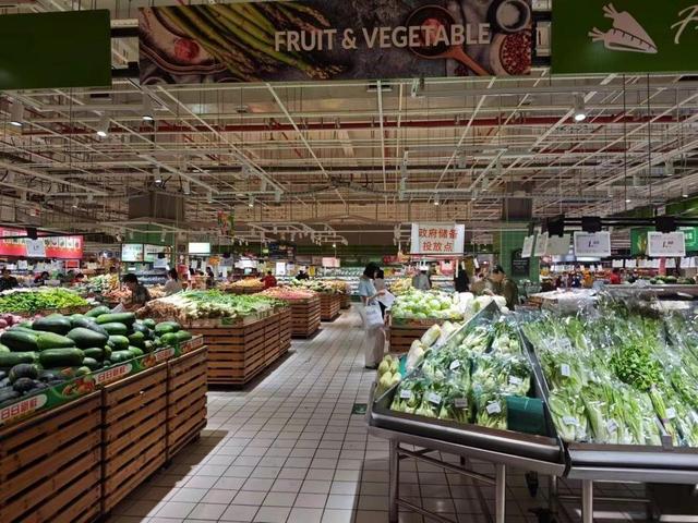 反腐风暴来袭，大润发关店自救，德弘能否再造辉煌？
