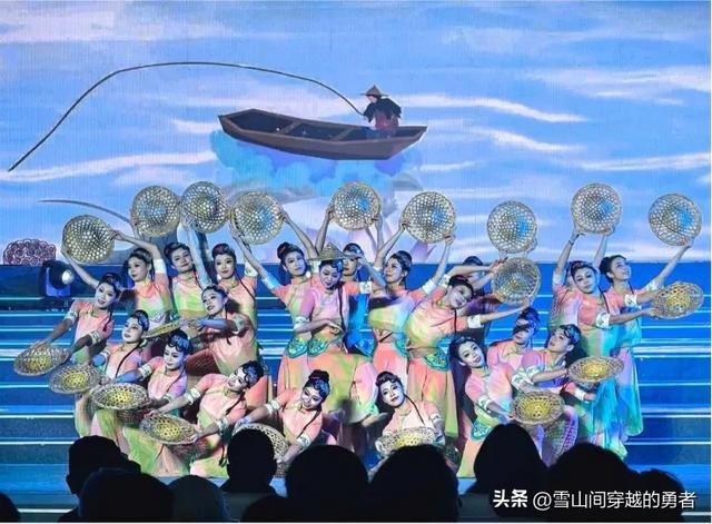 【快讯】2025中国旅游集团化发展论坛在北京举行
