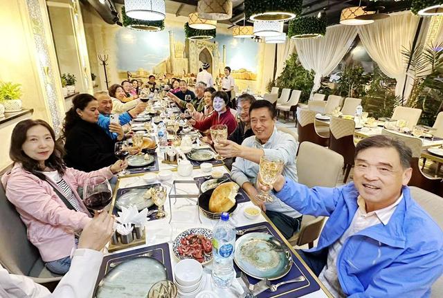 吴伟方：一位"自黑"领队的人格魅力