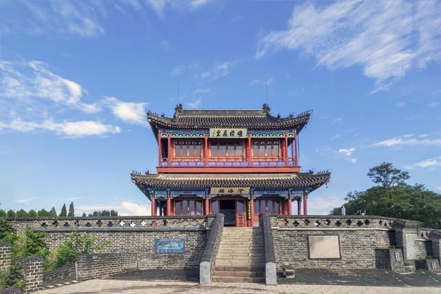 山海相依雄关巍峨，入海石城气势磅礴，山海关旅游必打卡景点
