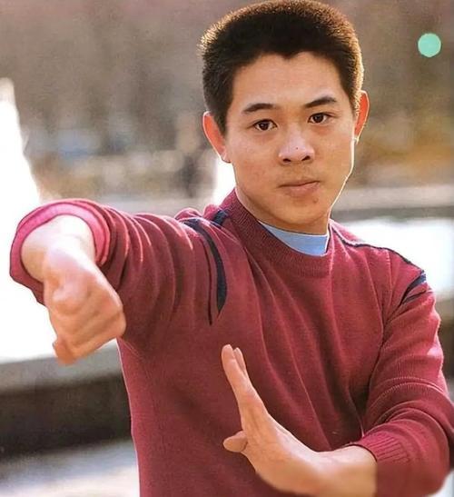 他是释永信师弟，自诩武僧总教头，比释永信更过分，因涉黑被捕