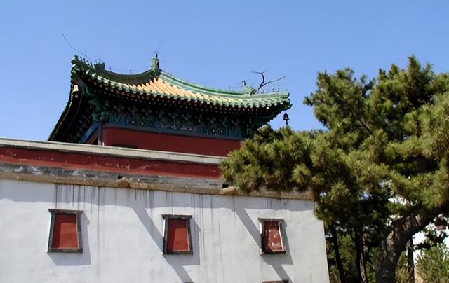 别再去三亚人挤人了！河北这座被低估的皇城，藏着半部清史