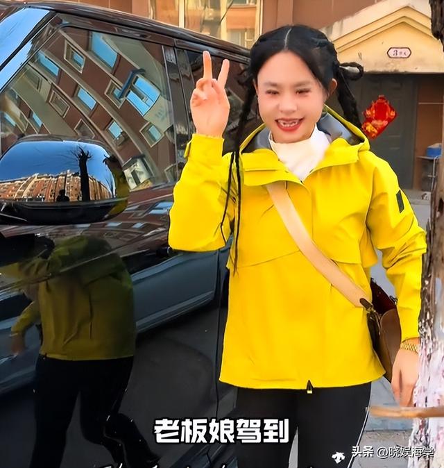 大雷烧烤克扣180元后续：炫富骂穷人，员工现场讹人，店铺关门