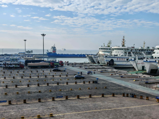 新加坡总统：中国不要自给自足，海南封关将会砸了新加坡的铁饭碗