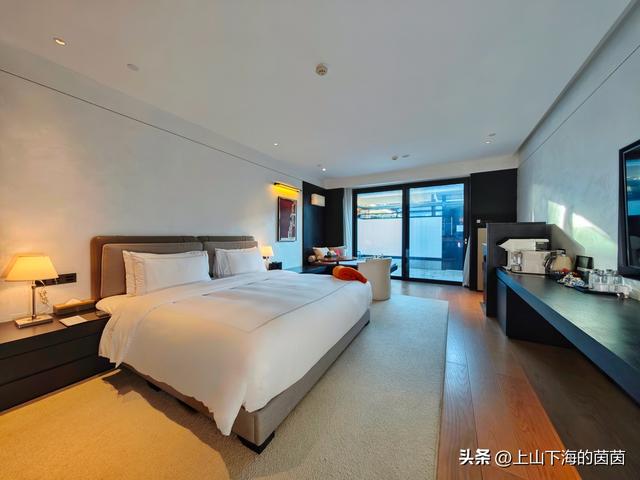 住进东钱湖边的“艺术馆”