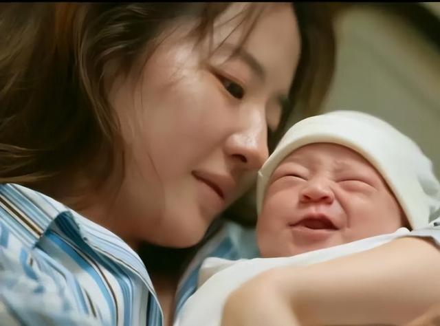 浙江夫妻婚变纠纷：女子患癌去世后丈夫发现七年出轨及百万债务。
