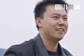 变形计王晨正结婚前回爷爷坟前报喜：日子定了，您若想来，变成蝴蝶或鸟儿过来图片