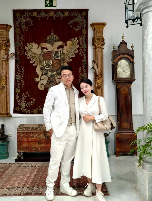 结婚第8年的“二人旅行”：西班牙古城看海、苏格兰庄园找浪漫…