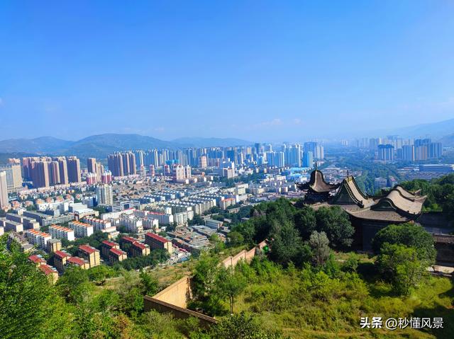 没夏天！没蚊子！它是中国最凉快的城市之一，好吃又好玩！