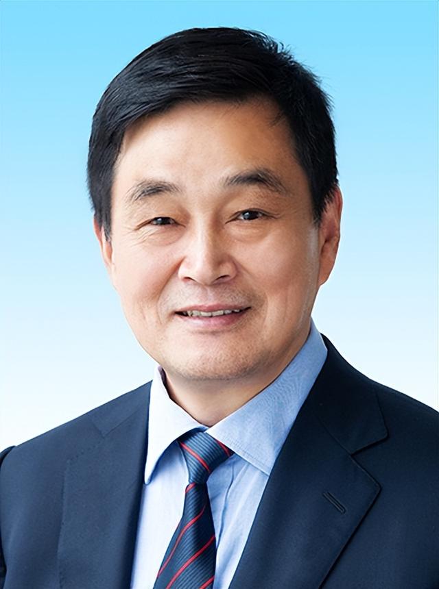 马云自称是金庸笔下的风清扬，那另外这10位明星企业家呢？
