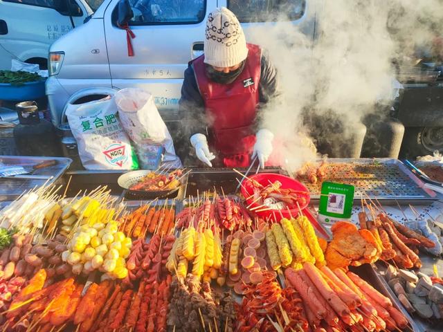 一定要来赶一次梅里斯大集!