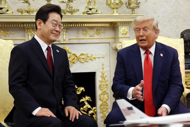 李在明没让中方失望！赶在飞机降落美国前，对特朗普泼了一盆冷水