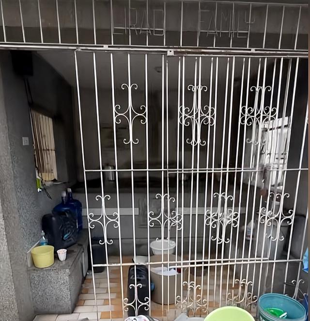 探秘菲律宾"活死人区"，棺材上睡觉做饭，小孩这里出生，白骨为伴