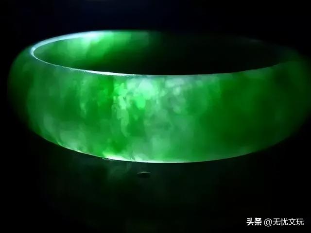 应该如何理解玉石玛瑙的染色 （一）