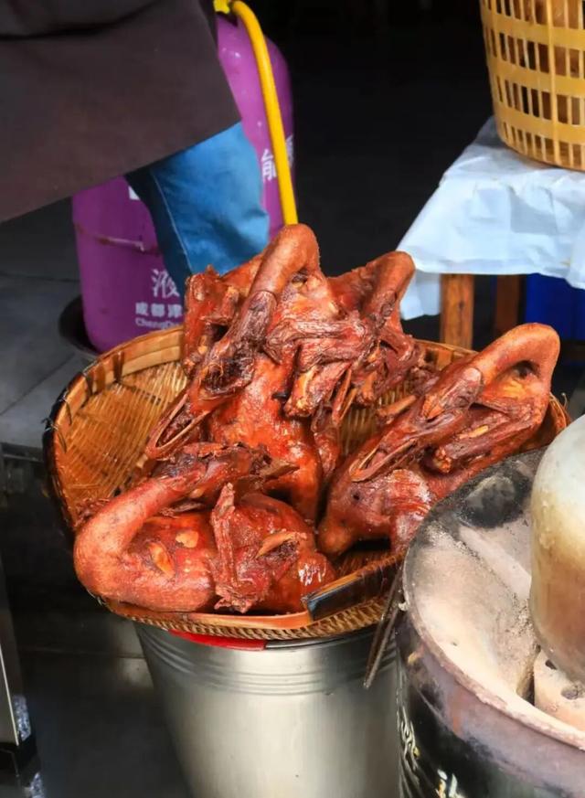 当天来回！新挖成都1H冷门徒步线，古道遛娃秘境吸氧！7元炫爽地道美食！