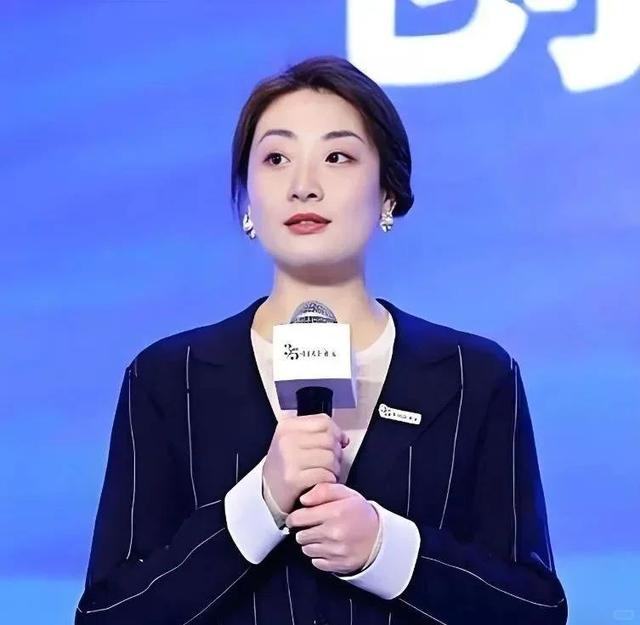 大瓜！宗庆后竟有6个私生子，4个生母身份曝光，宗馥莉曾绝食抗议