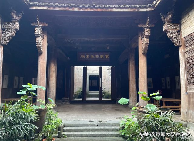 这个夏天，来杭州古村“泼水节”吧，独特消暑玩法，让全家乐翻天