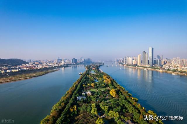 长沙橘子洲头 1 日游全攻略，40 元小火车 + 隐藏机位来啦，玩起来吧