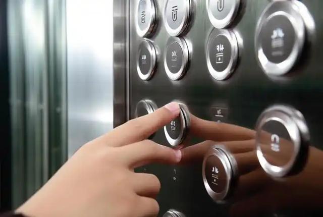 甲流的元凶被查出，海鲜没上榜	，前3名大家或许每天都在接触！