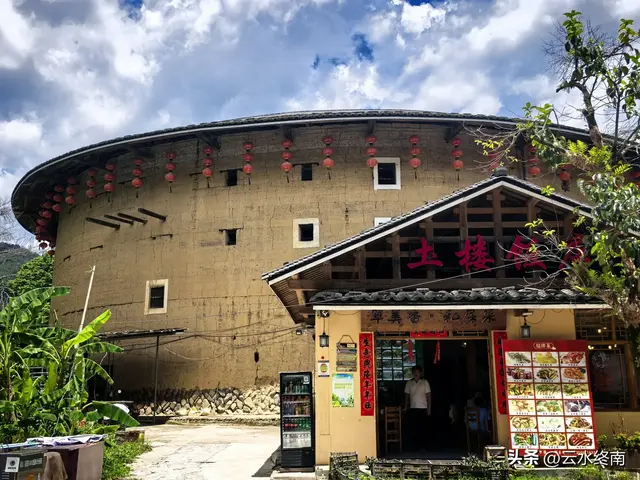 从厦门如何到土楼旅游？看看这些“槽点”与“亮点”，旅行不踩坑