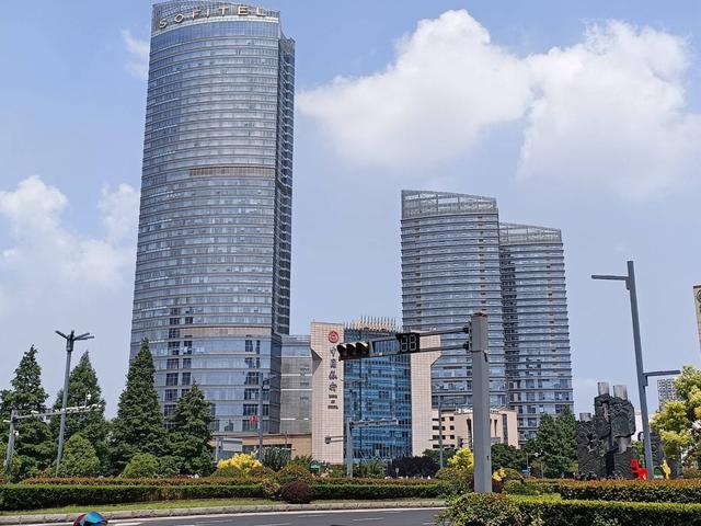 来连云港旅游可根据不同区域选择住宿
