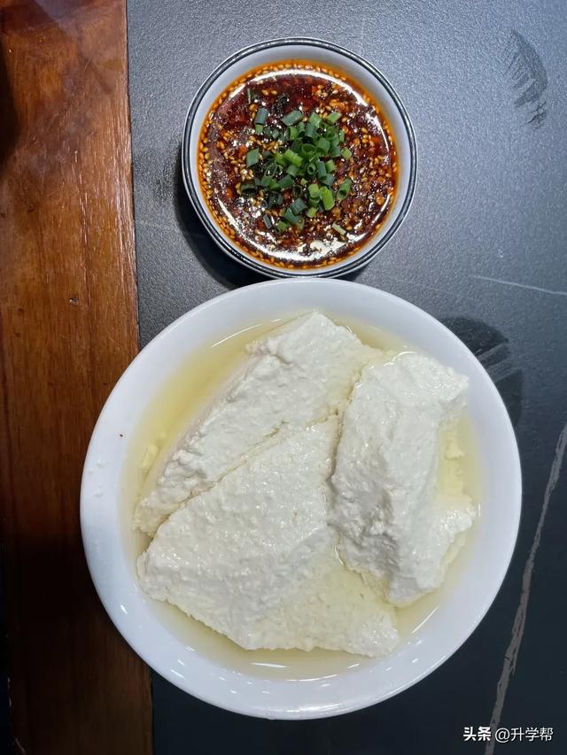 在夹关古镇见世面了，寻景尝鲜还能赶场！