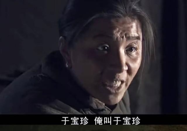 戏里又土又丑，戏外却是气质美女，“妈妈专业户”迟蓬让人敬佩