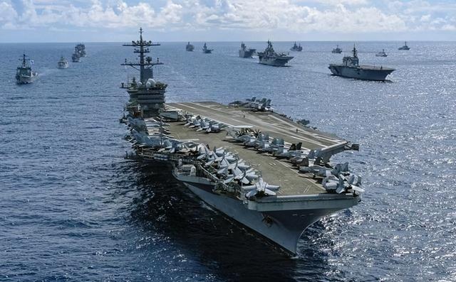 特朗普重兵包围伊朗，普京通告全球：敢动就出手！中方也有所动作