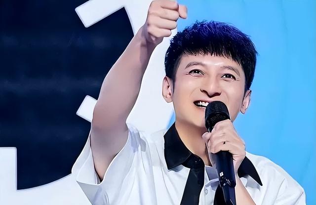 从主持人到“精神病	”	，49岁无妻无子的李维嘉，给不婚人士提了醒