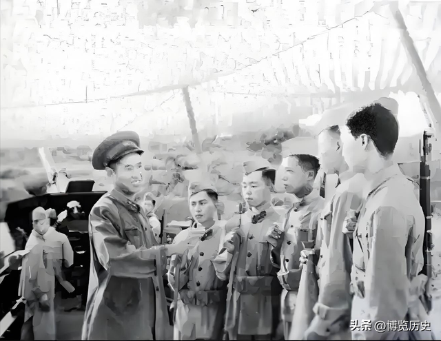 吴石牺牲31年后，蒋经国愤怒得知，解放军政委在他眼皮下潜伏32年