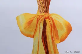 开门见什么好？玄关挂画藏玄机，这3幅画寓意好，家旺人富贵图片