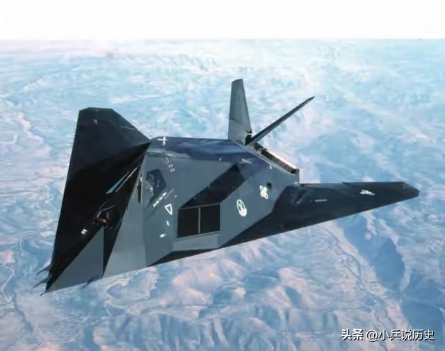 F-117没装雷达还能精准打击？靠的是啥黑科技？