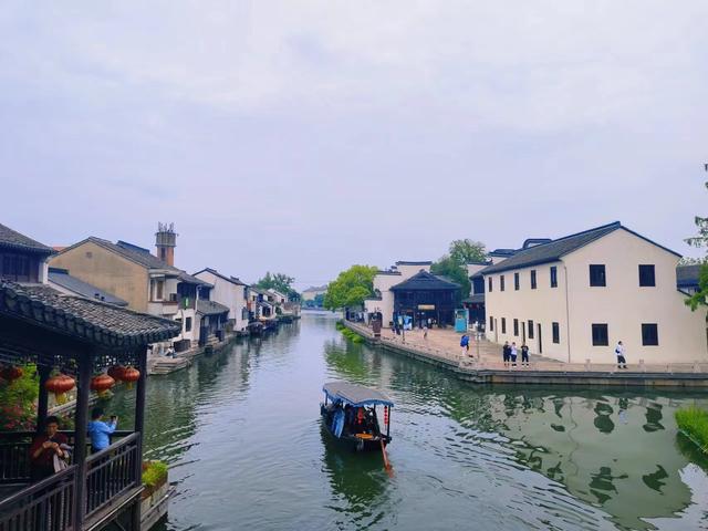 湖州古镇很世俗，也很江南