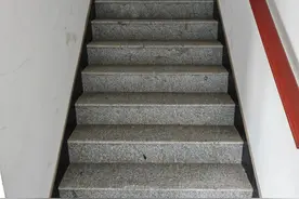 爬楼梯真的比跑步更有利于减肥吗？图片