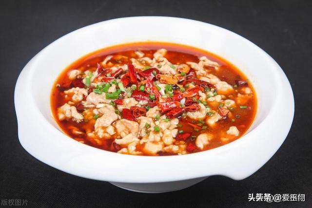不管做什么炒肉，都别直接下锅炒，教你正确做法，肉香不腥也不柴
