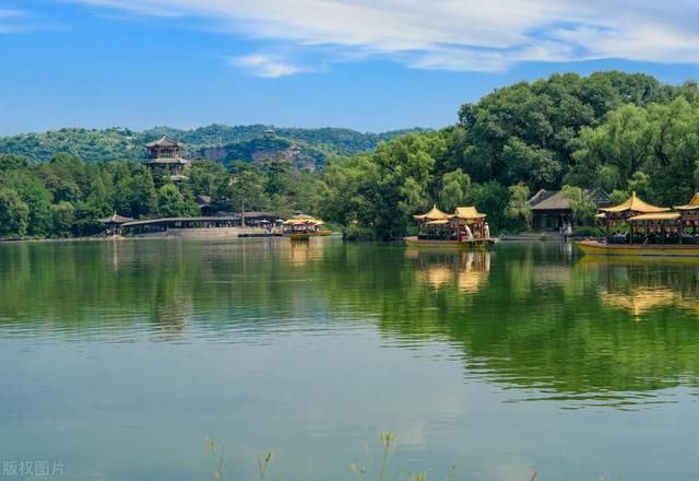 河北避暑山庄内有哪些必游景点？