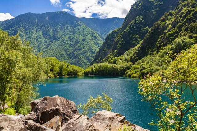 彩林、银杏、红叶...成都周边最值得去的8个景点