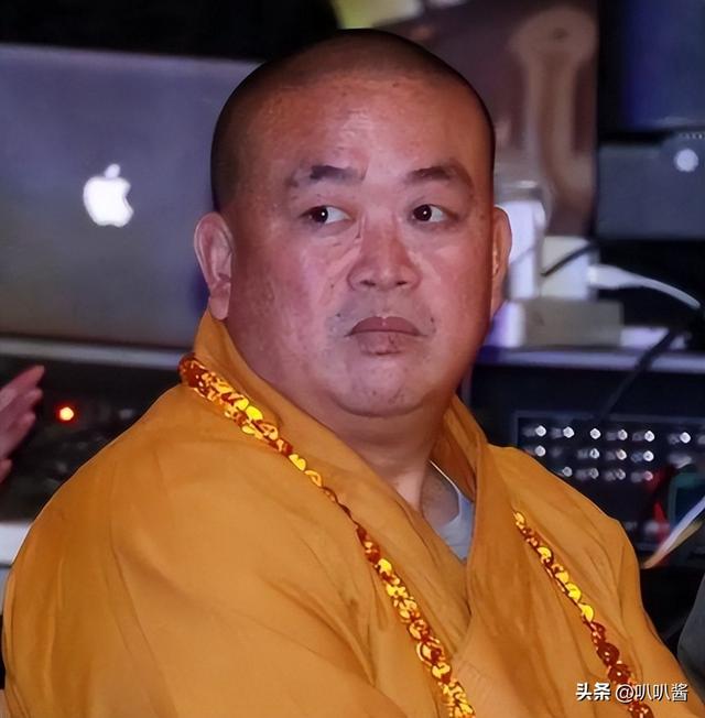 拔出萝卜带出泥，佛协对释永信再下重手，“遮羞布”彻底被撕开