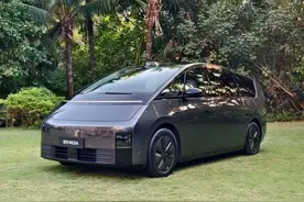 真惨！4月MPV销量榜完整版，GL8第4，艾力绅第12，理想MEGA仅第17图片