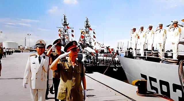 首次访华就不尊重我国？中国当场撤走仪仗队：摆正态度再来吧、