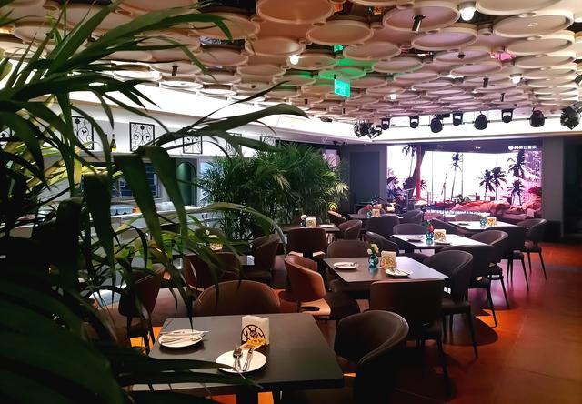 山海缔造的法中双味饕餮盛宴——深圳海上世界幕爵法餐探秘。