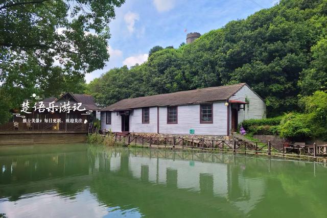 浙江宁波的花园型庄园，多处风景都很美丽，但是最近变化有点大