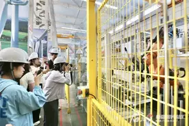 追风逐日看新疆丨金风科技达坂城工厂风机“智”造图片