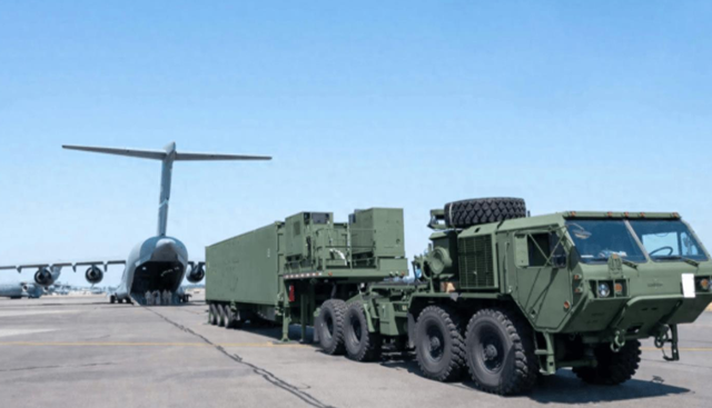 中日军方隔空对阵，日本电磁炮上场，解放军落弹区扩大，美军溜了