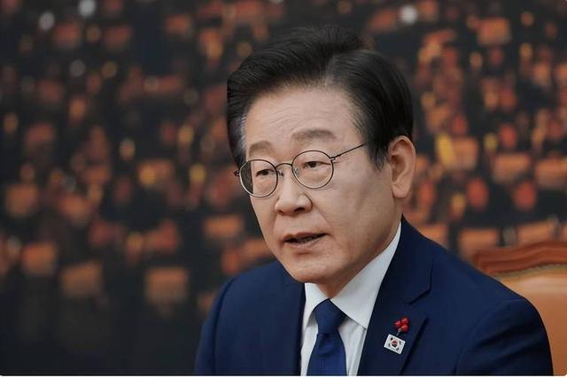 中方不必留座，李在明9月行程要凉，王毅挂断电话，送韩国一句话