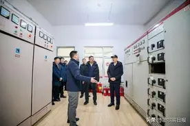 迎春纳福送温暖！哈尔滨理工大学校领导慰问除夕坚守工作岗位教职工图片