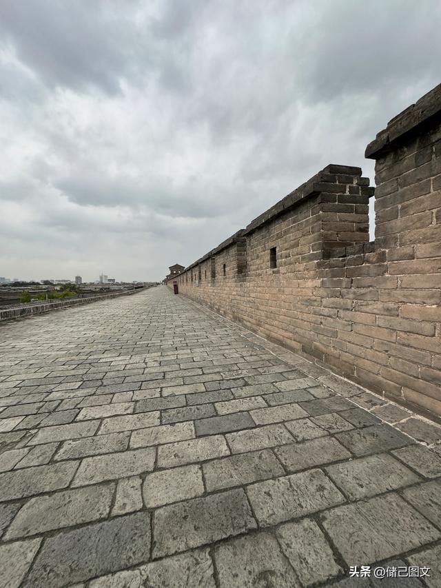 旅游是消解焦虑、养成松弛感的一种特别有效的方式