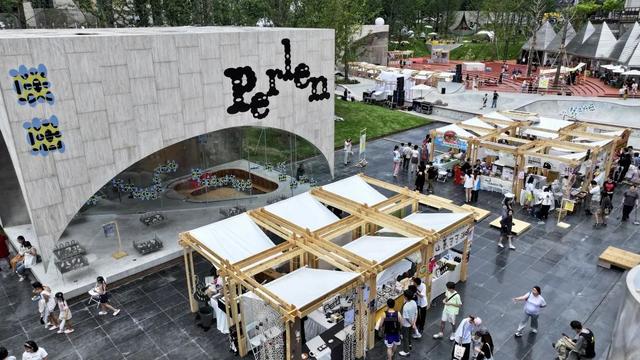 观山湖夏日“狂飙” 避暑经济赢麻了