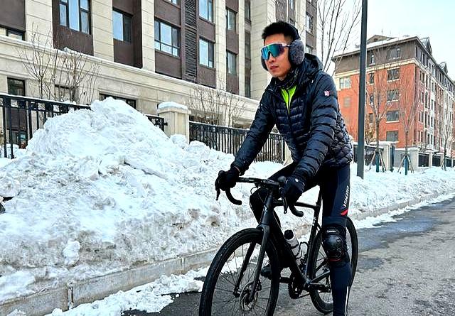 冬季骑行冻成狗？3层穿衣法+防风技巧，暖到出汗不臃肿